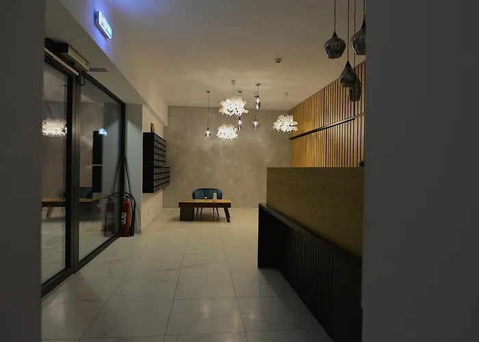 Апартаменти Bellevue Royale With Stunning Panoramic View