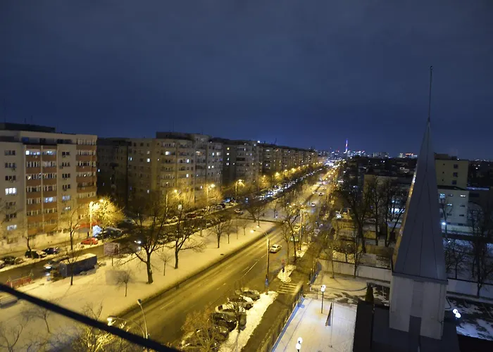 Bellevue Royale With Stunning Panoramic View Апартаменти *