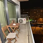 Bellevue Royale With Stunning Panoramic View 아파트 *