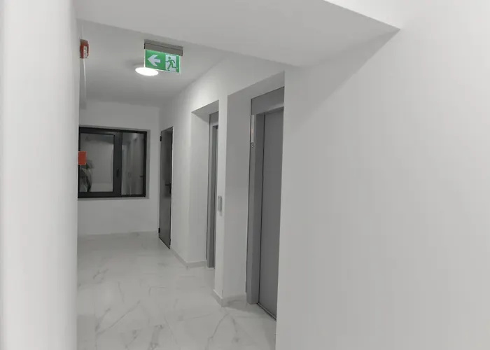 Bellevue Royale With Stunning Panoramic View Bucharest